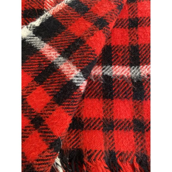 Vintage Red & Black Plaid Wool Throw Blanket With Fringe Edges - Picture 2 of 3